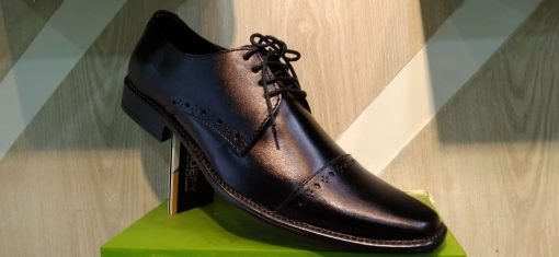 Formal shoes